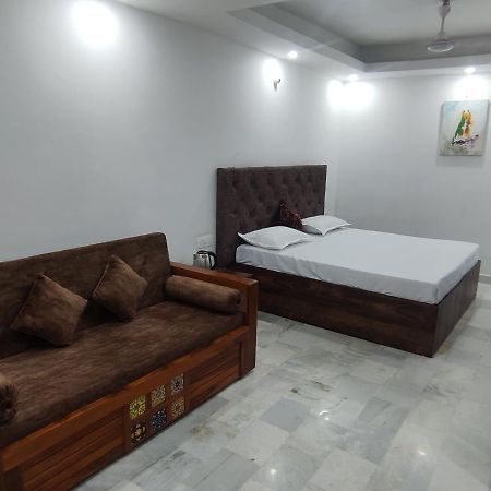 Shanti Residency Nuova Delhi Esterno foto