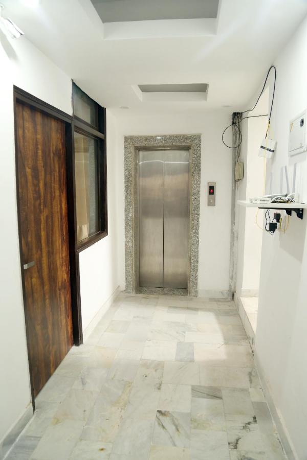 Shanti Residency Nuova Delhi Esterno foto