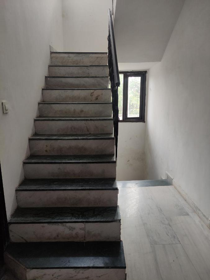 Shanti Residency Nuova Delhi Esterno foto