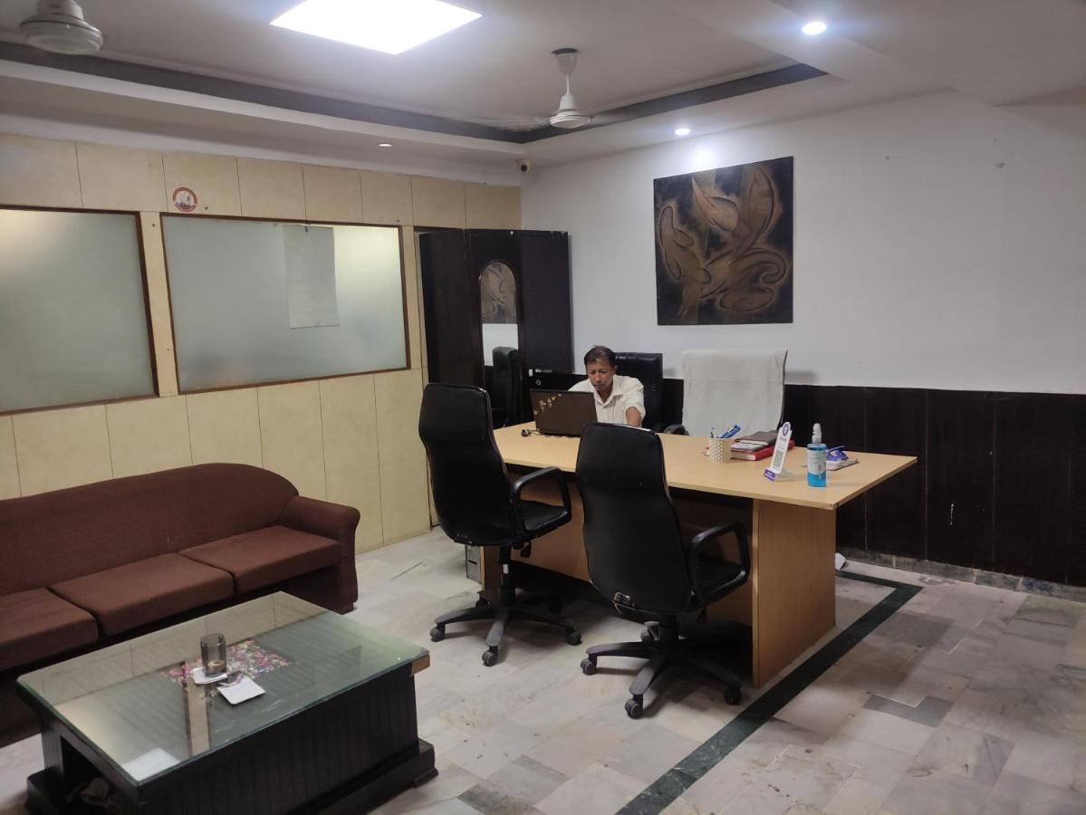 Shanti Residency Nuova Delhi Esterno foto
