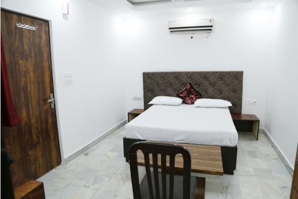 Shanti Residency Nuova Delhi Esterno foto